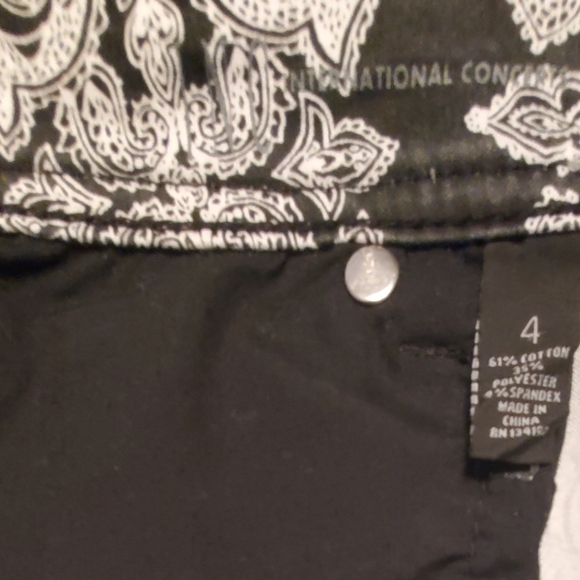 INC Vintage Black And White Paisley Print Skinny Curvy Fit Ankle Jeans Size 4 - Picture 5 of 7